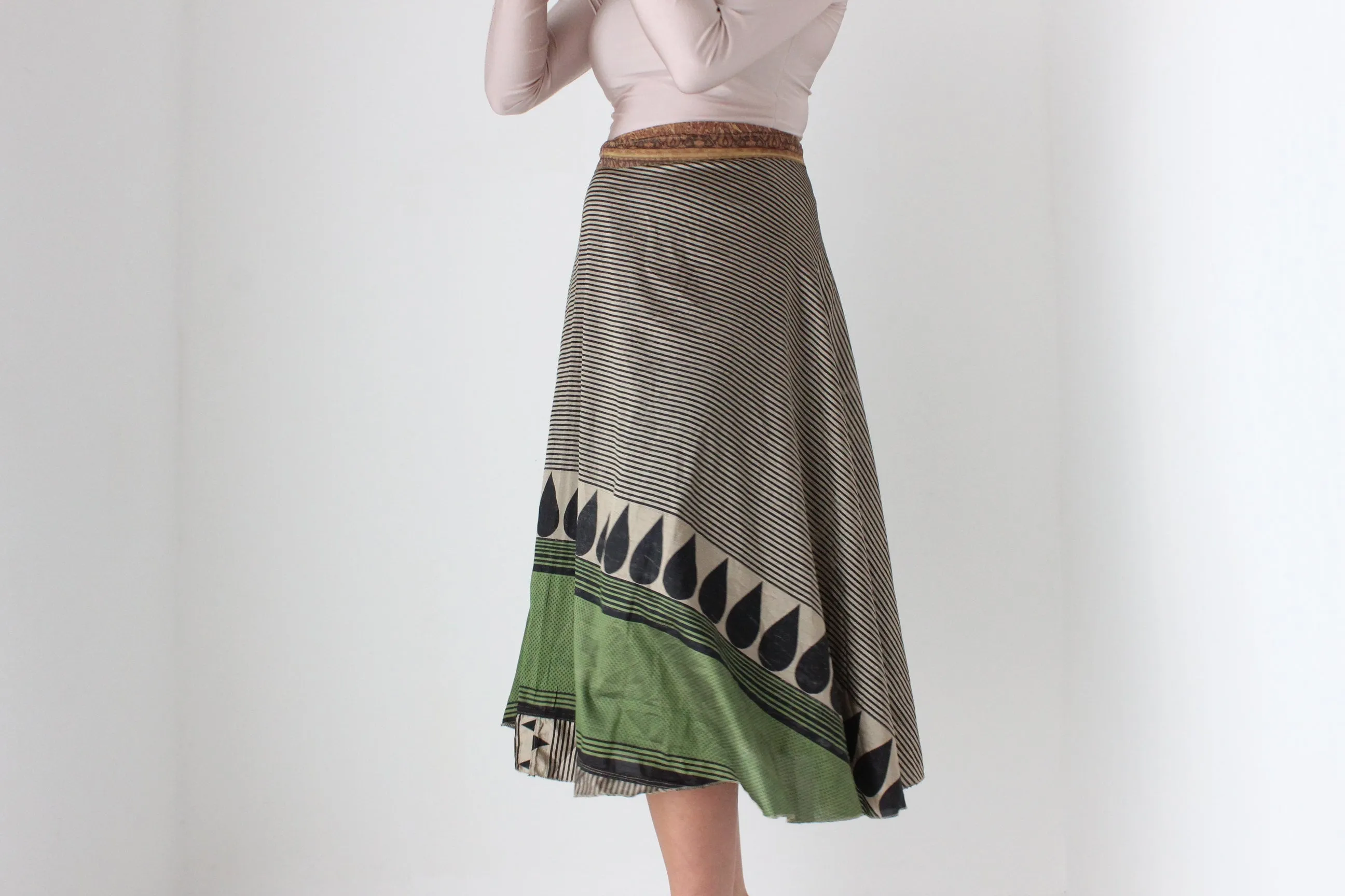 2000s Wearable Art Tie Up Free Size Wrap Skirt