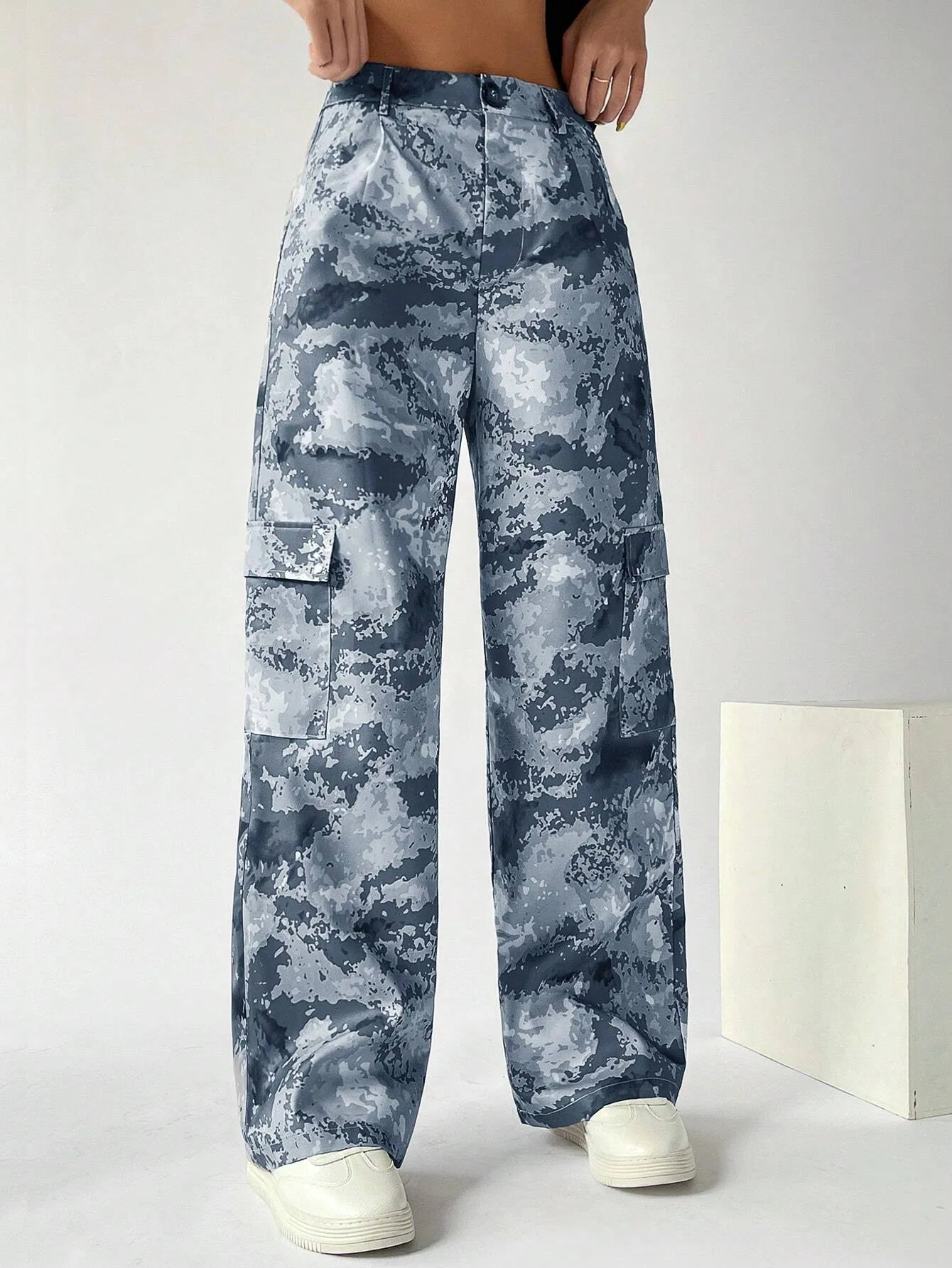 Camo Flap Pocket Cargo Pants