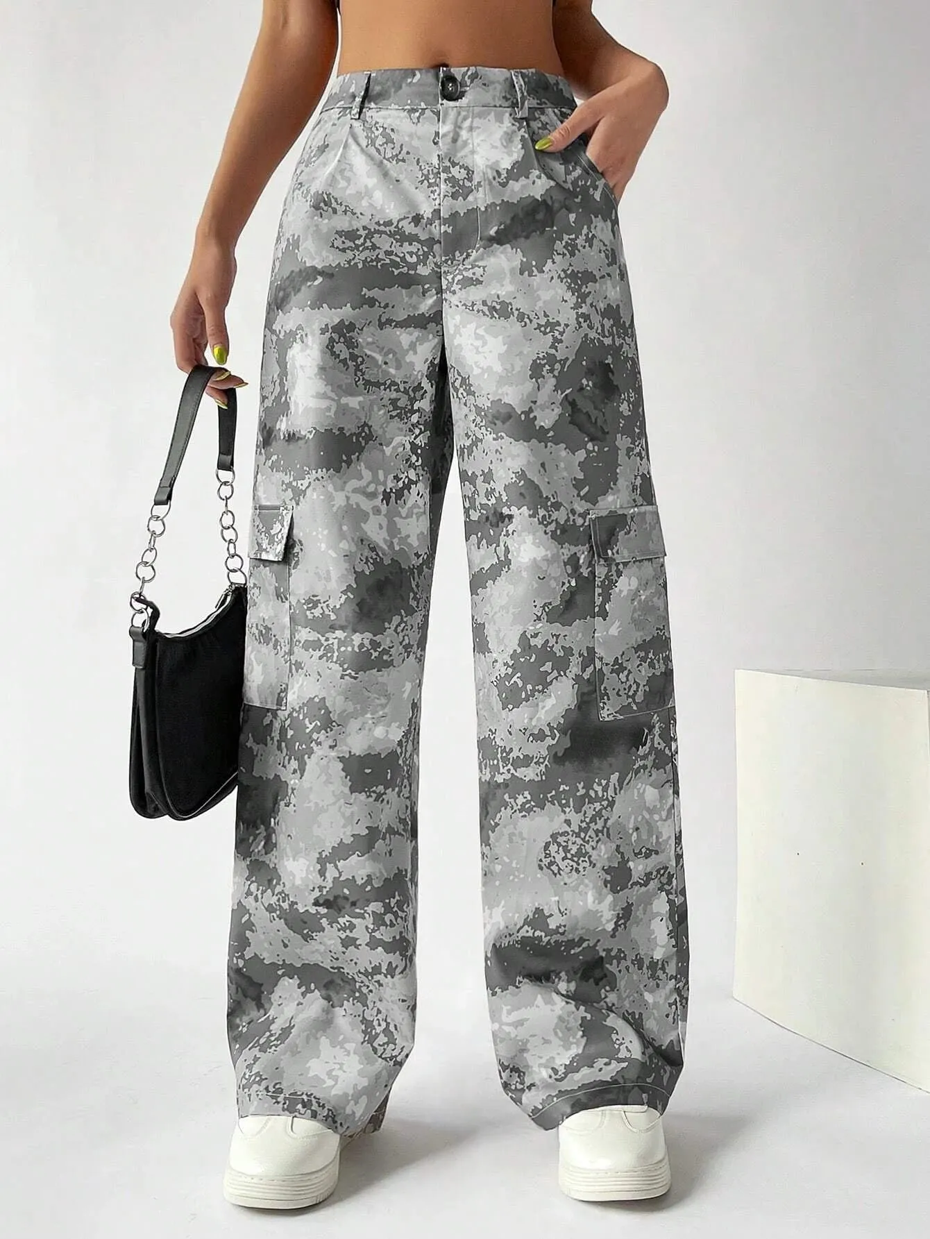 Camo Flap Pocket Cargo Pants
