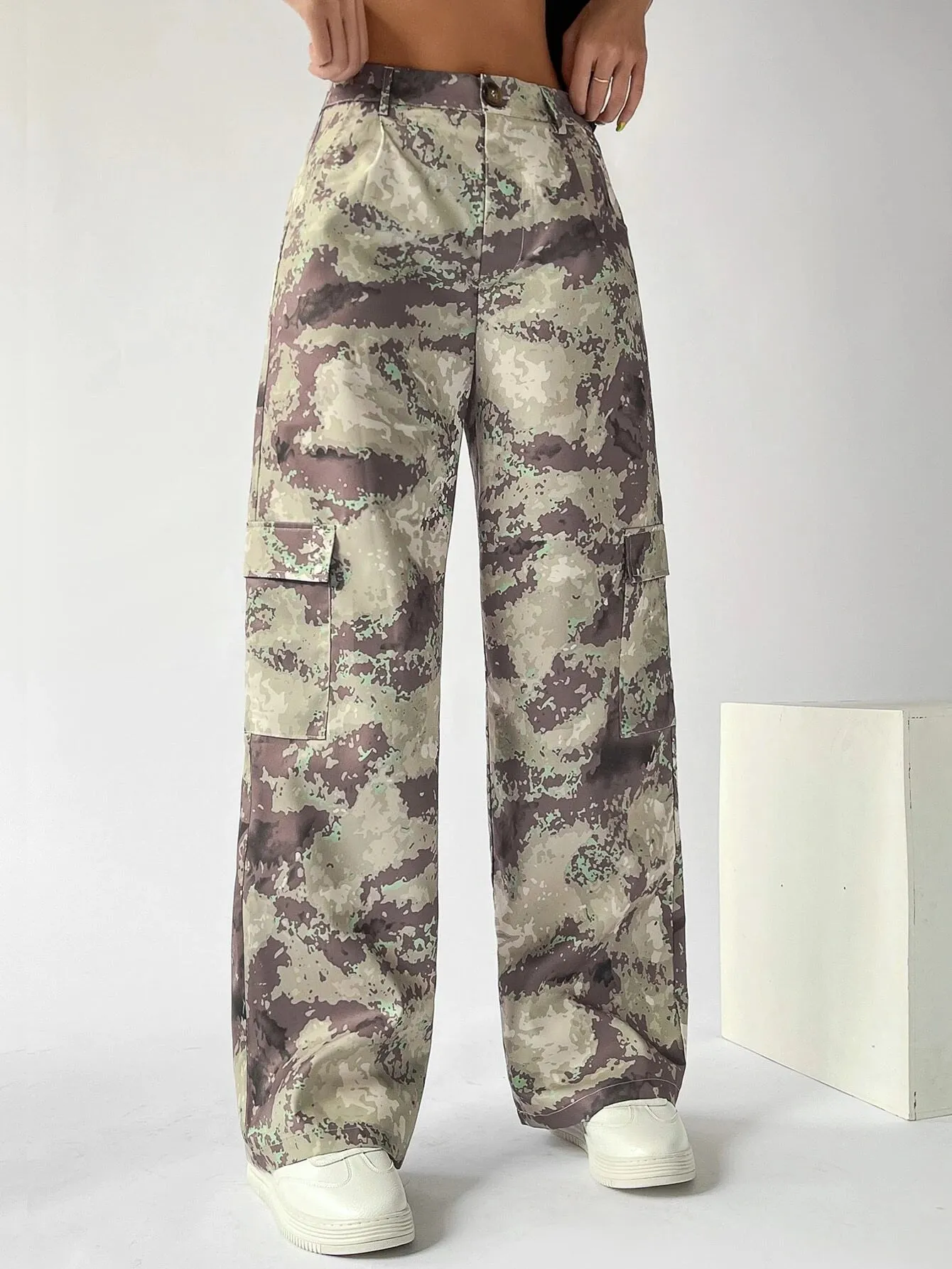 Camo Flap Pocket Cargo Pants