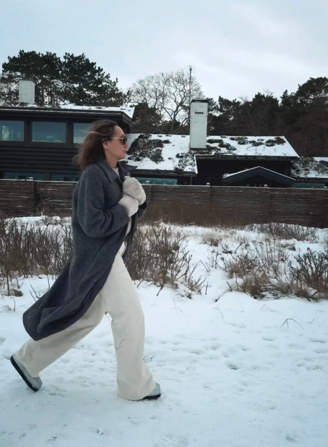 LONG COAT - GREY