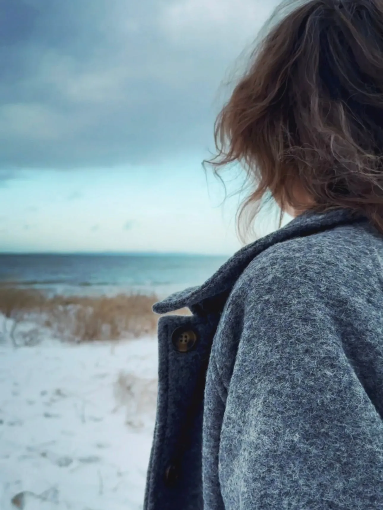 LONG COAT - GREY