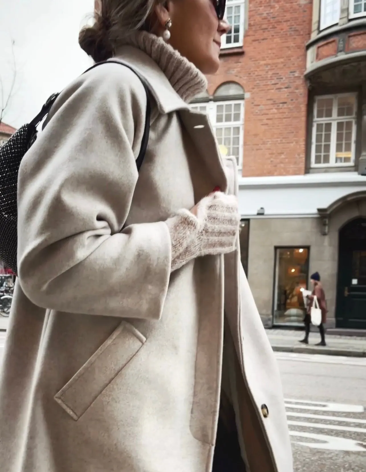 LONG COAT - LIGHT SAND