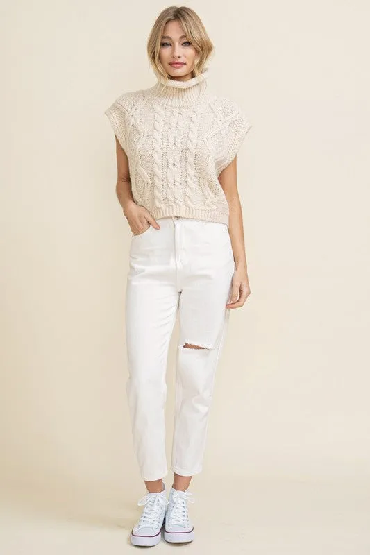 Oversize Cable Knit Vest