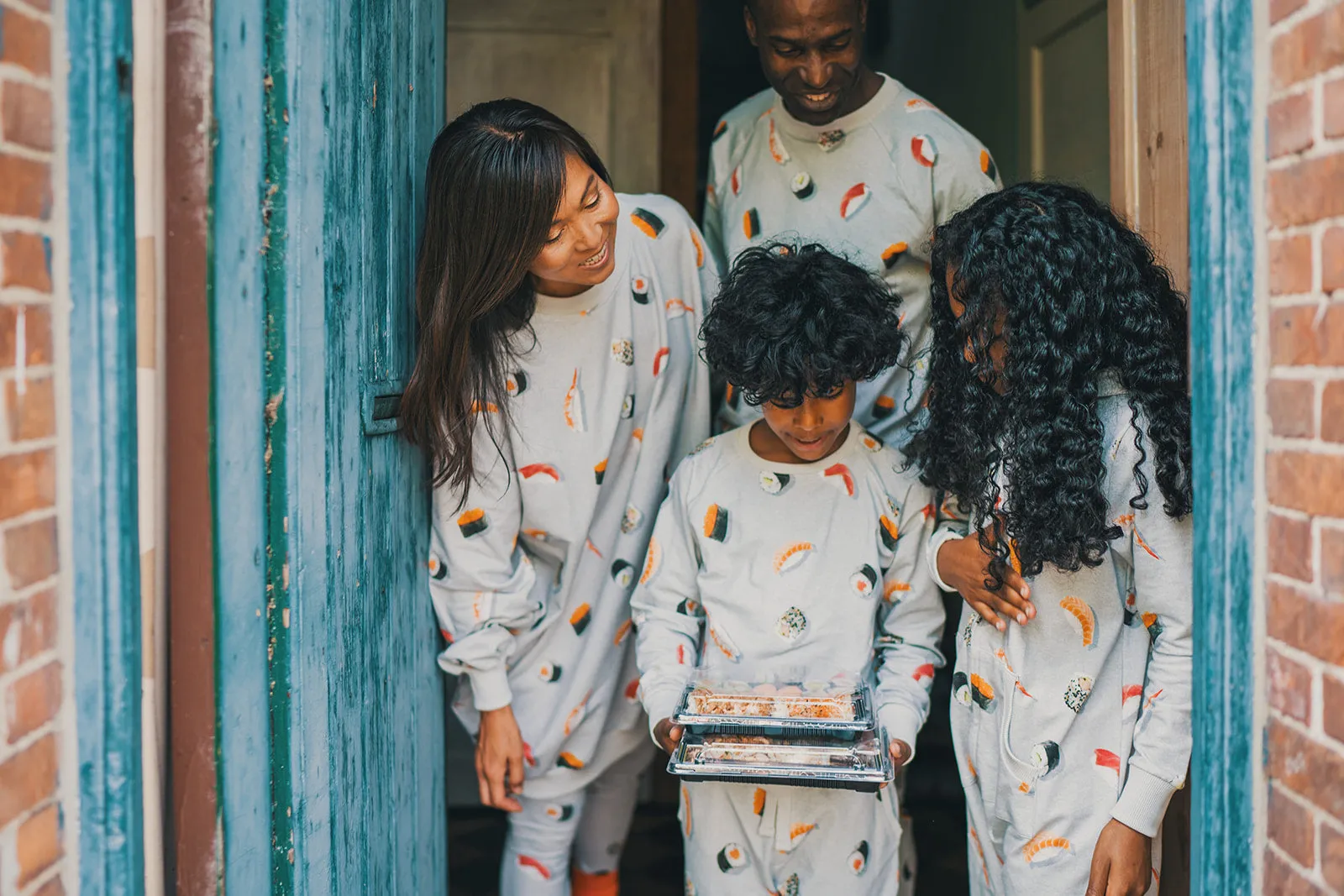 SNURK sushi Sunday pants children