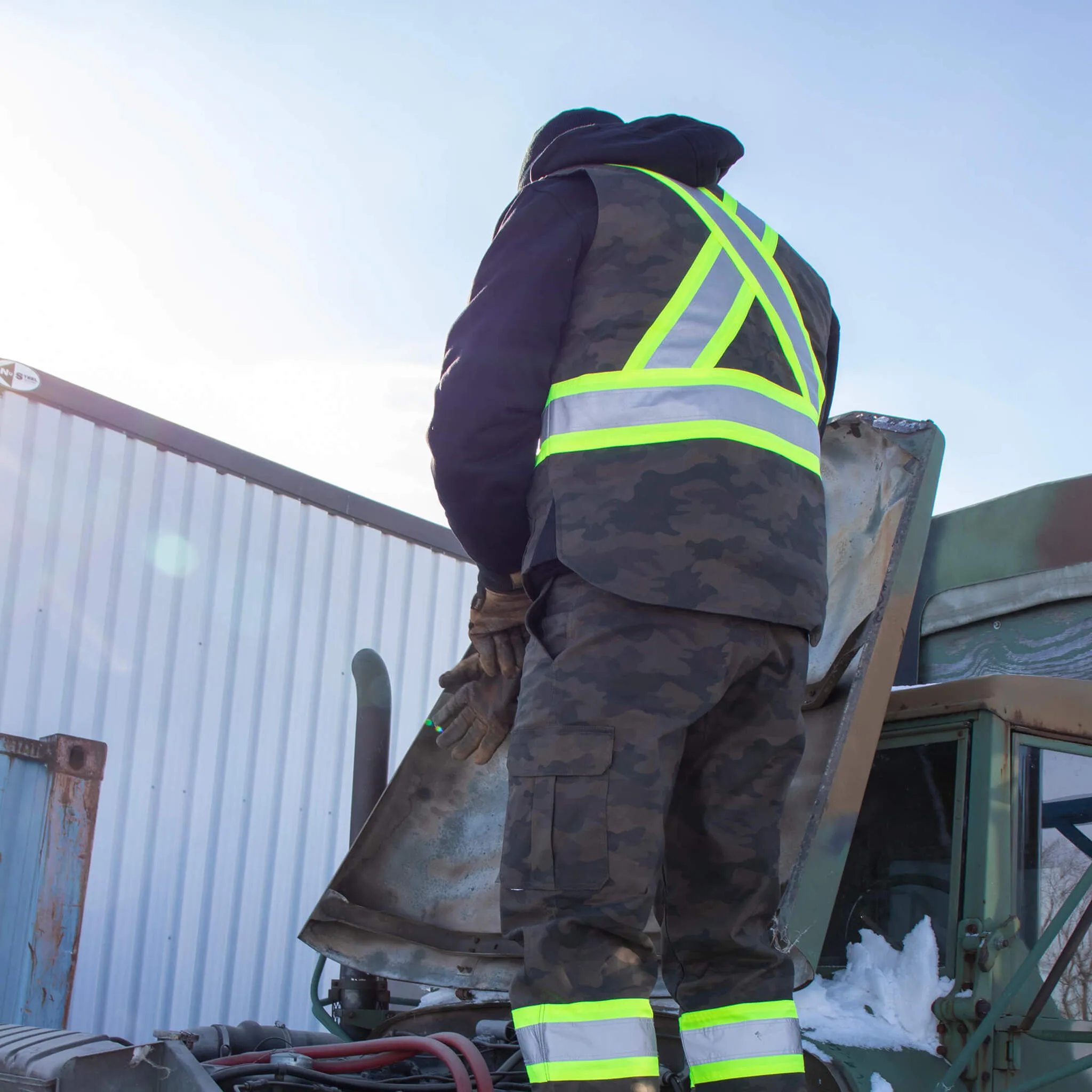 Tough Duck Men's Hi Vis Cargo Work Pants SP04 - Flex Cotton Duck, Reflective, Water-Resistant, Multi-Pocket, Durable, Comfortable, Safety Compliant | Sizes 30-40
