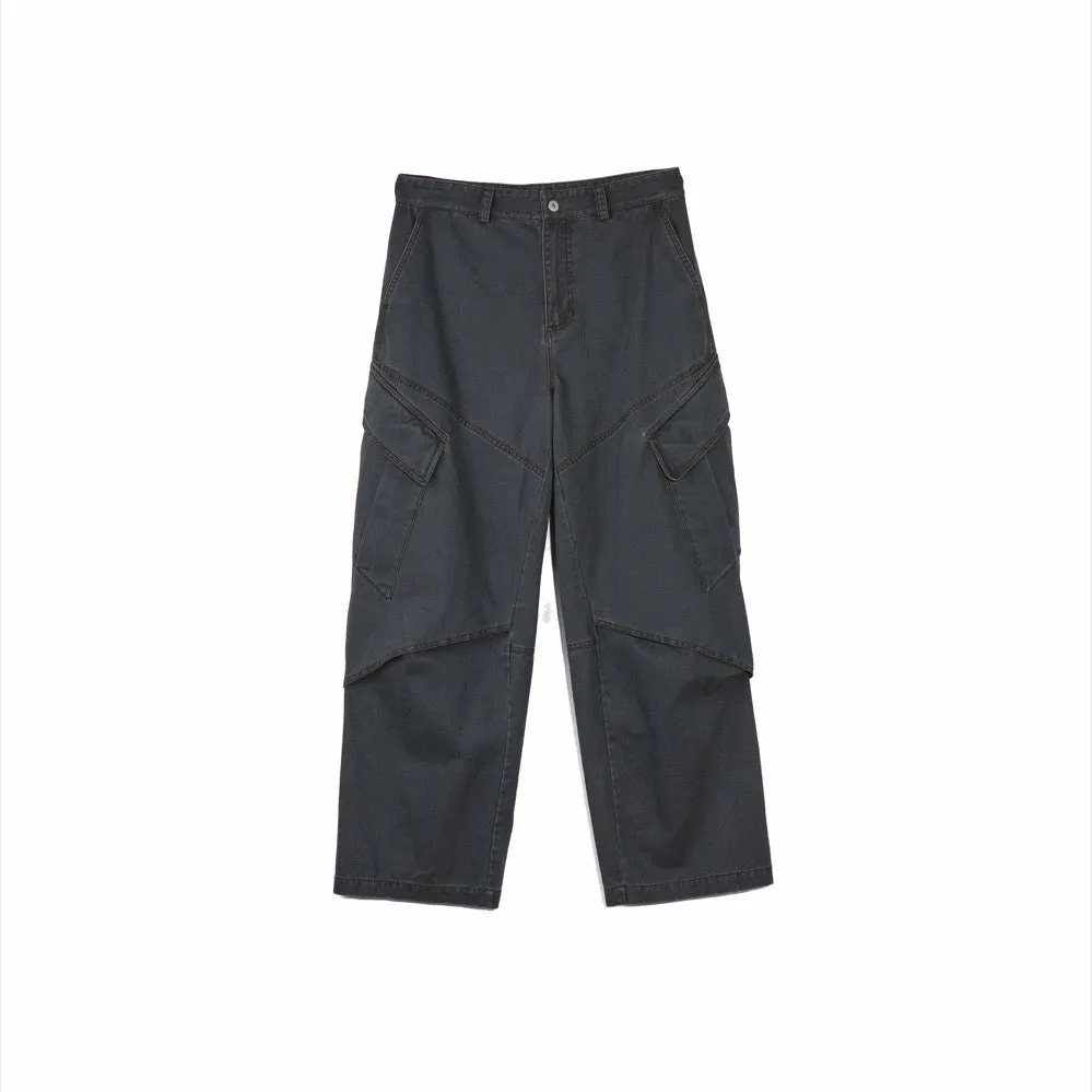 Washed Cargo Pants in Grey