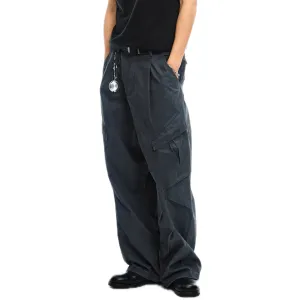 Washed Cargo Pants in Grey